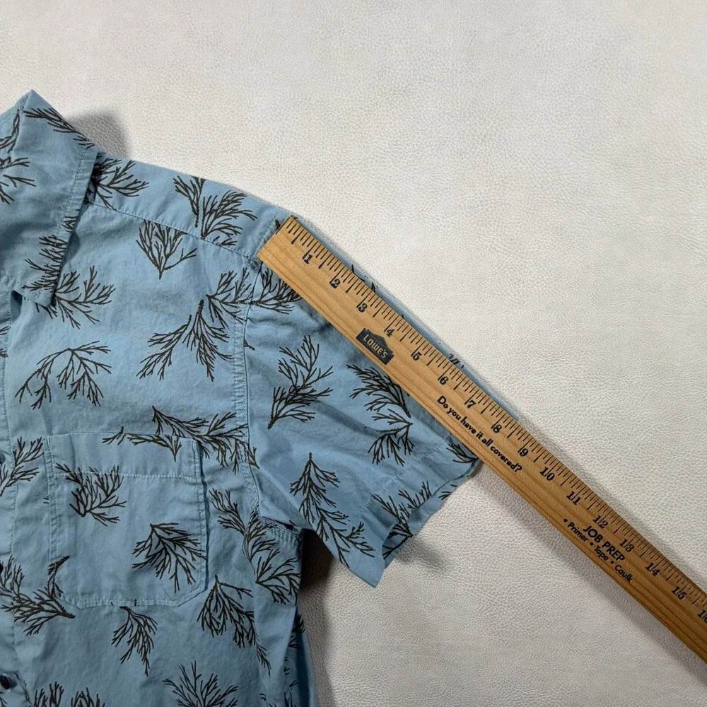 The North Face Mens Medium Blue Seaweed Print Cotton Short Sleeve Button Shirt